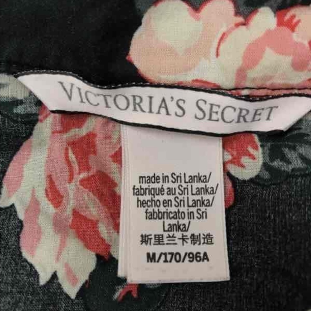 Victoria Secret Roses Print Robe Size Medium - Picture 5 of 11